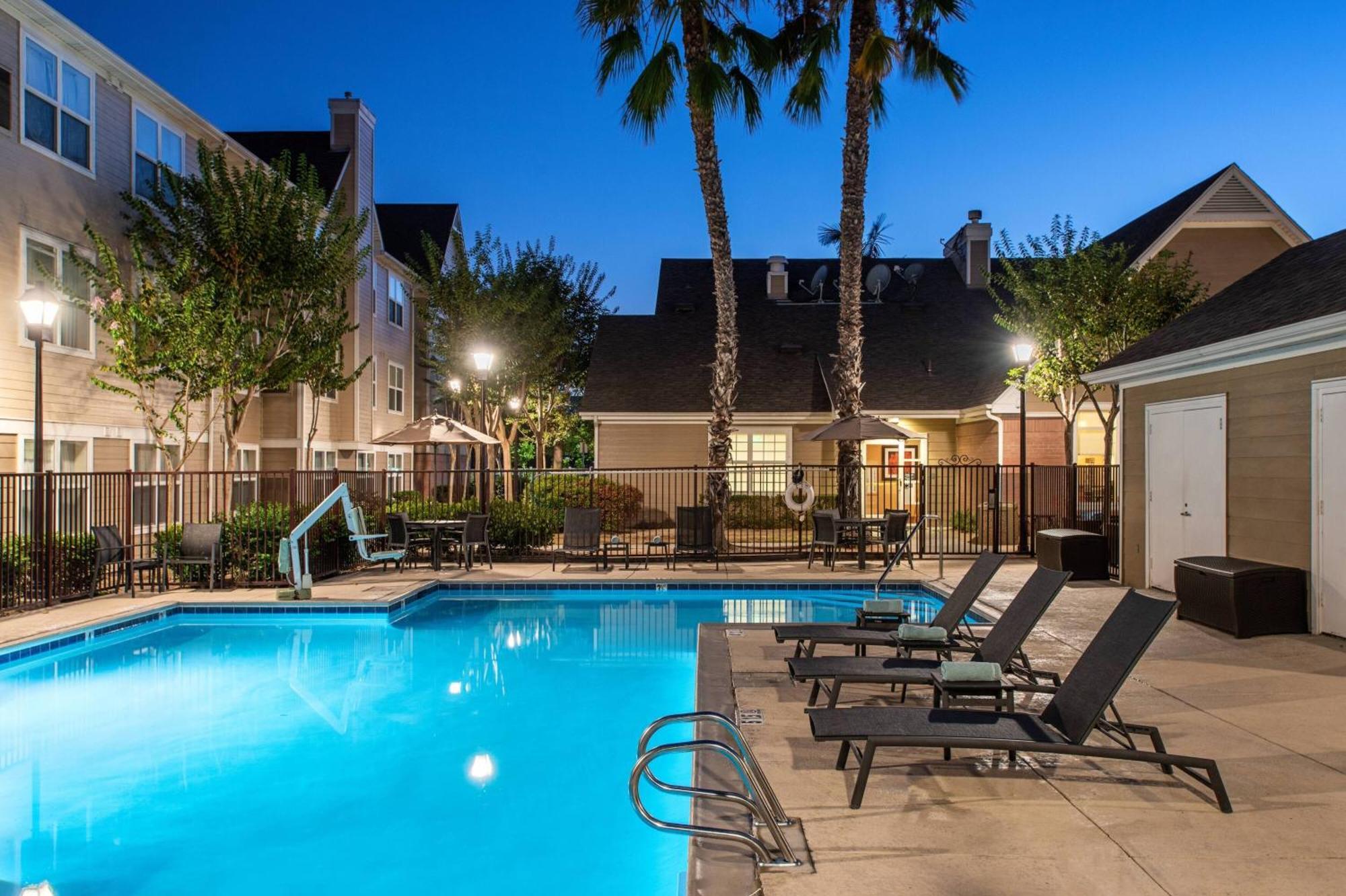 Residence Inn San Diego Sorrento Mesa/Sorrento Valley Bagian luar foto